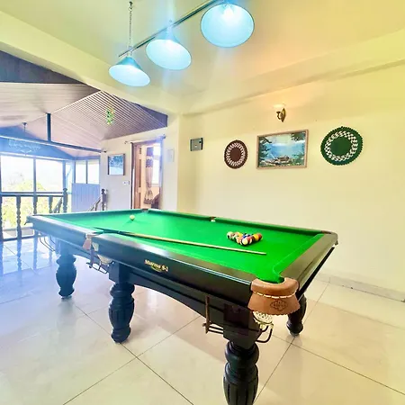 The Auriga 3Bhk Fully Entair Villa With Bonfire In Kasauli I Pvt Stay I Open Air Terrace I Kitchen Livingroom I Lawn Bonfire I Gaming Zone Exterior photo