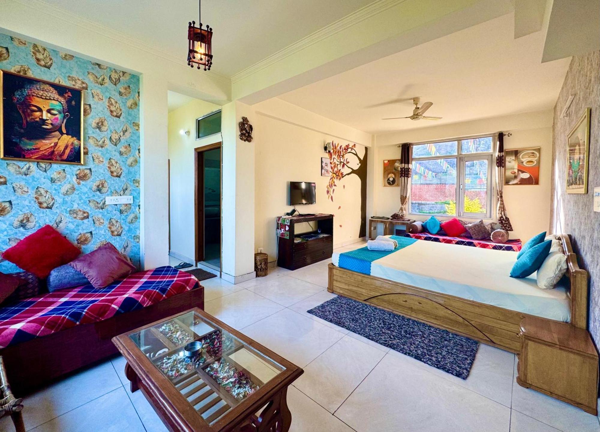 The Auriga 3bhk Fully Entair With Bonfire In I Pvt I Open Air Terrace I Kitchen Livingroom I Lawn Bonfire I Gaming Zone Villa