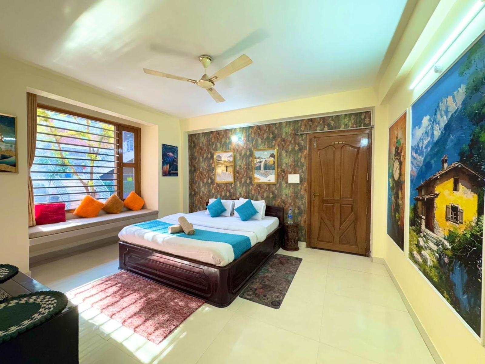 The Auriga 3bhk Fully Entair With Bonfire In I Pvt I Open Air Terrace I Kitchen Livingroom I Lawn Bonfire I Gaming Zone Kasauli