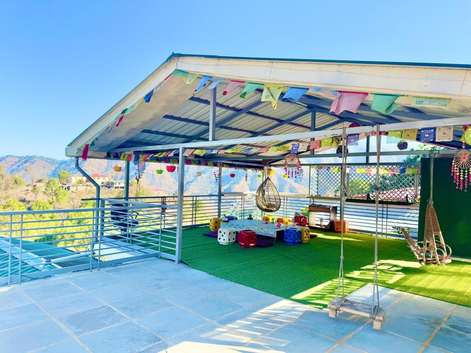The Auriga 3bhk Fully Entair With Bonfire In I Pvt I Open Air Terrace I Kitchen Livingroom I Lawn Bonfire I Gaming Zone